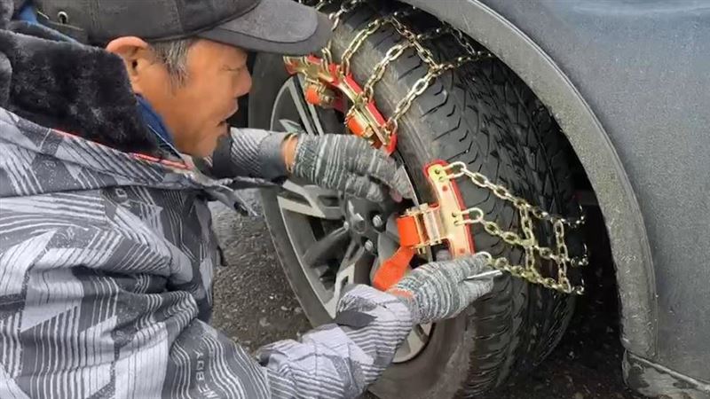 雪鏈安裝必學！五分鐘搞定