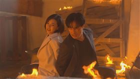 《愛的榮耀》傅子純、吳婉君遇火收視飆高。兩人喊值得。（圖／民視提供）