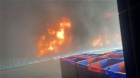 台中,大肚,倉儲,火警,全聯（圖／翻攝畫面）