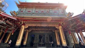 武德宮香火鼎盛，擁有全東南亞最大的金爐約3層樓高。（圖／翻攝Google）