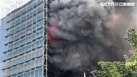 台中全聯，倉儲大火，尋獲2失聯者 歐卡(圖／翻攝畫面)