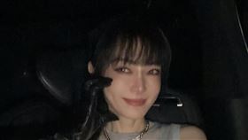 謝金燕穿透視裝（圖／翻攝IG）