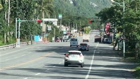 台9線158K下清水橋因0403花蓮強震導致斷橋，公路局經過8個月的搶修、重建，昨天（19日）提前完成橋梁原址重建工程，恢復雙向通行，即刻起也同步取消台9線和仁至崇德路段平日管制通行限制。