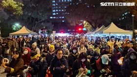 藍白聯手立院延會！破萬青鳥集結抗議　入夜後人潮不散去，圖／經民連提供