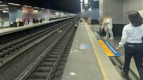 落軌,台鐵,鳳山站.老翁