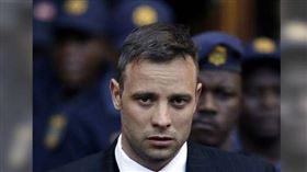 ▲有「刀鋒戰士」（Blade Runner）封號的南非短跑選手佩斯托瑞斯（Oscar Pistorius）10年前因為槍殺女友入獄。（圖／達志／美聯社）