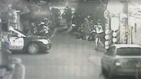 民宅,板橋區,新北市,起火,燙傷,住戶