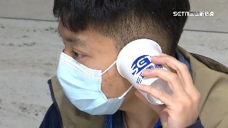 搭飛機耳朵痛怎辦？空服員教舒緩「妙招」