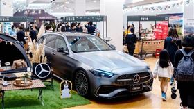 賓士、馬自達、福特　