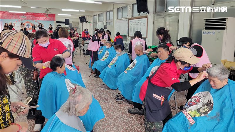 台南古蹟金華府送暖　他80大壽豪捐300萬