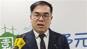 彭(啟)明：財劃法衝擊預算  垃圾處理與淨零受影響立法院日前三讀修正財劃法部分條文。環境部長彭(啟)明24日受訪表示，這對環境部衝擊會非常大，因為環境部的預算與地方密切在一起，特別是跨縣市的需求都是環境部處理，諸如垃圾處理、淨零量能可能都會受影響。中央社記者張雄風攝  113年12月24日