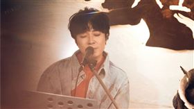 吳青峰重返女巫店開唱。（圖／緒風提供）