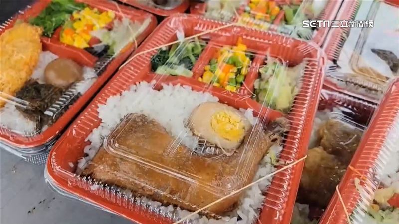 鬍鬚張5品項漲2~6元　屏東便當店推佛心價