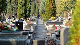 墳墓,墓地。PIXABAY