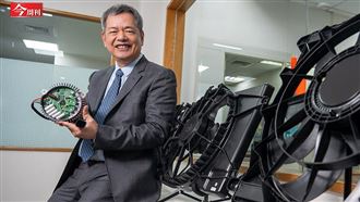 年收逾10億！施董如何從後進劣勢打出一片天　成為北美副廠車用風扇王？