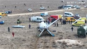 哈薩克墜機（圖／AP／Azamat Sarsenbayev授權）