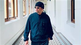 周杰倫出國包緊緊還是被認出。（圖／翻攝自周杰倫IG）