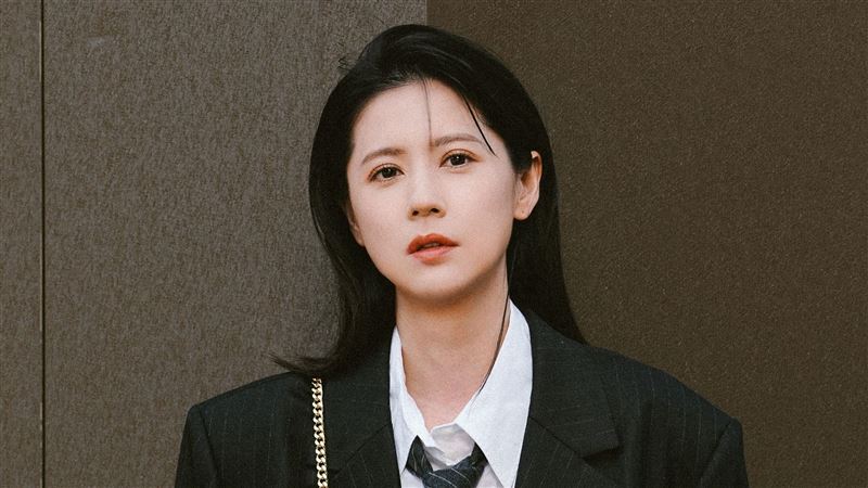 ​文青女星公然爆粗口！坦言：過程不順利