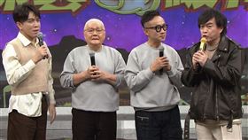康康（右1）跟許志豪訪問許常德、林煌坤(左2)。(圖／中視提供)