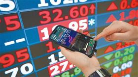 ▲台股今年漲幅28.85%，僅次於美國那斯達克與土耳其股市。（圖／報系資料照）