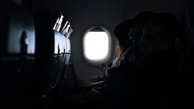 搭飛機 出國　機艙 圖/unsplash
