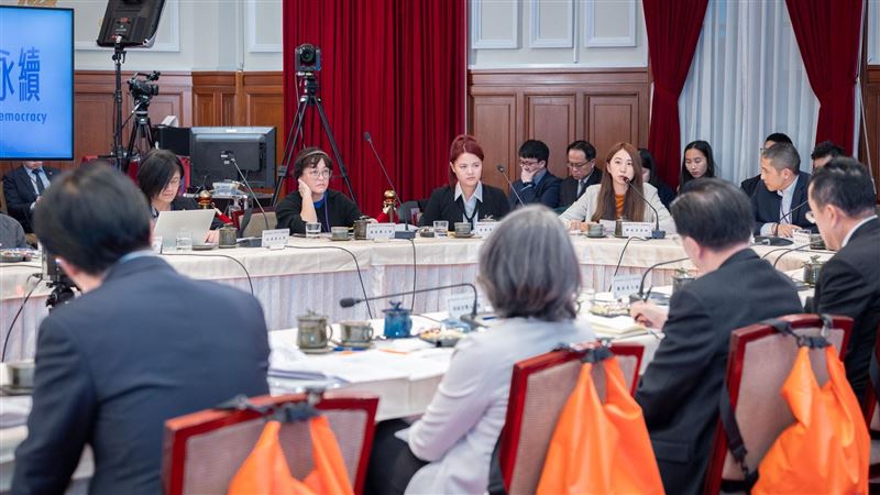 全社會防衛韌性委員會討論　聚焦橫向溝通