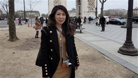 柯文哲交保、美女律師李怡貞（圖／翻攝自臉書）