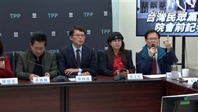 悲情路線 起訴書揭柯曾傳訊妻子 擬營造