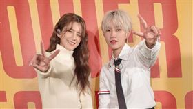 晨悠塔音澀谷活動，（左起）以悠、惟晨。（圖／索尼音樂提供）