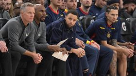 ▲柯瑞（Stephen Curry）輪休，勇士不敵快艇苦吞3連敗。（圖／路透社／達志影像）
