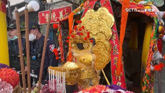 神尊重金出巡！金裝逾1千5百萬　8人護衛