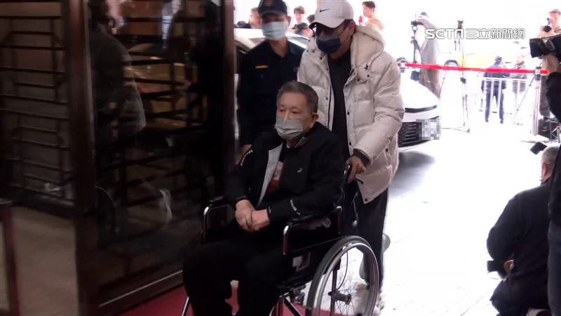 律師團打健康牌　檢控：威京海外金流29億