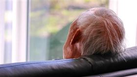 阿國控財產都被前妻轉走，需要小孩盡扶養義務。（示意圖／Pexels）