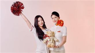 親姐也是空服員　趙娟週喊話：為韓國祈福