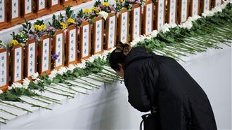 媽媽抗癌成功後首出國　女兒機場認屍崩潰