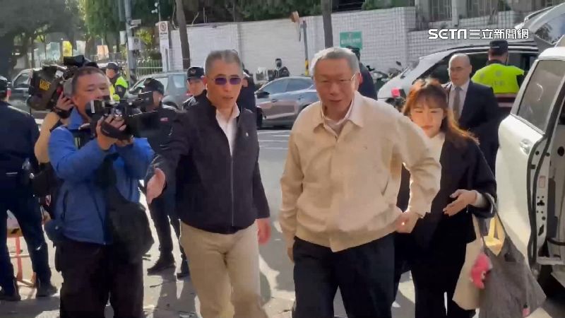 柯文哲AB機「化名」找律師　法界：為勾串