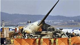 僅2人生存獲救，其餘179人全數罹難。（圖／達志／美聯社）