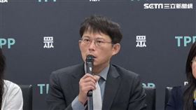 ▲黃國昌(中)等立委出席台灣民眾黨立法院黨團院會前記者會（圖／記者陳怡潔攝影）