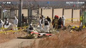 韓國濟州航空班機29日墜毀釀179死2傷，成為韓國境內最慘重空難。（圖／AP授權）