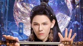 向佐。（圖／翻攝自向佐微博）