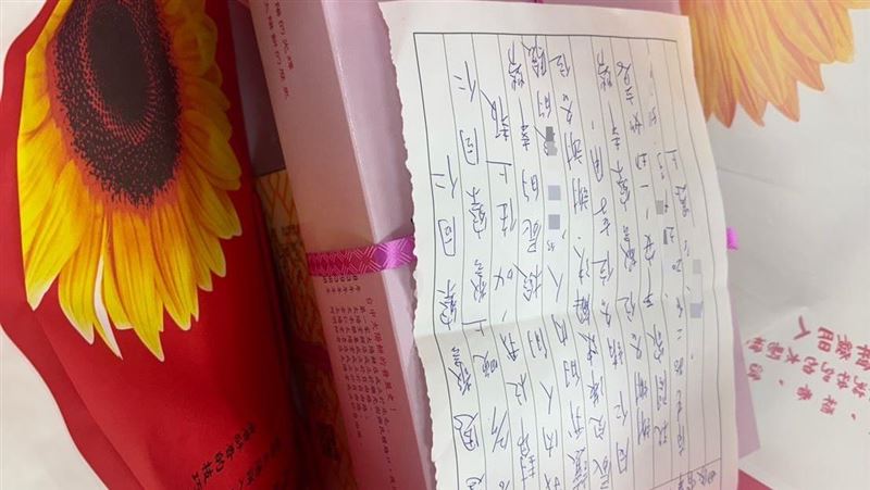 天人永隔⋯妻突猝死！夫陷無助幸暖警陪伴