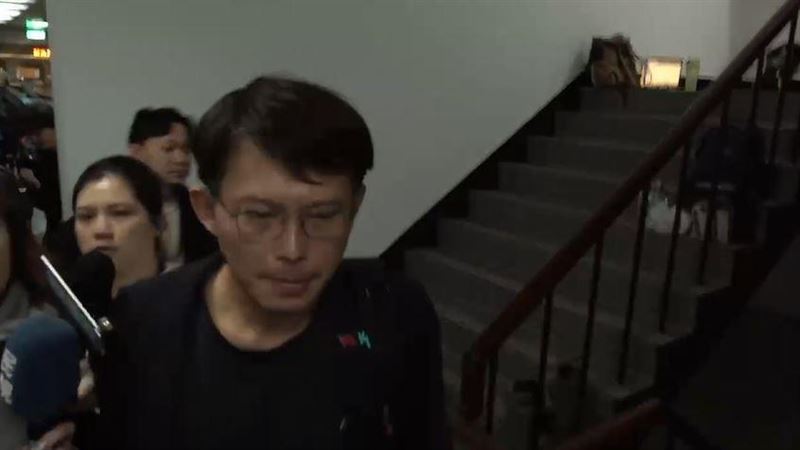 接代理黨魁　黃國昌：向永遠的阿北致敬