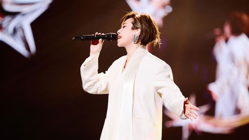 林憶蓮露面了！跨年夜連飆6金曲近況曝光