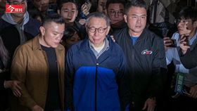 曾說要是有300萬就好了…柯文哲從反商到靠攏金權，幕僚親揭變調關鍵：那年拚連任險敗就此改變他（圖／今周刊）