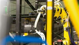 黃仁勳、馬斯克都看好，機器人最後一哩路在AI？（圖／遠見雜誌）