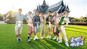 威廉(左起)、小杰、王子、朵拉、敖犬、小煜、阿緯前往泰國曼谷拍攝MV。（圖／TVBS提供)
