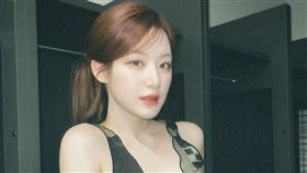 舒華遭爆跟男偶像吃飯。（圖／翻攝自yeh.shaa_ IG）