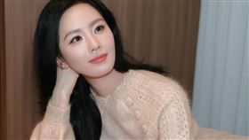 劉詩詩近期屢被傳婚變。（圖／翻攝自微博）