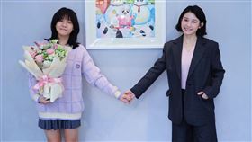 白瑜力挺女兒開畫展。（圖／333GALLERY提供）