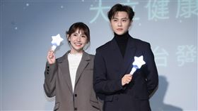 粿粿（左）跟王子出席記者會。（圖／記者鄭孟晃攝影）